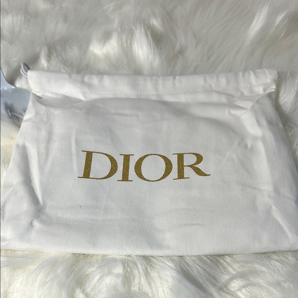 Dior White and Gold Dust Bag. p38 - Picture 1 of 2